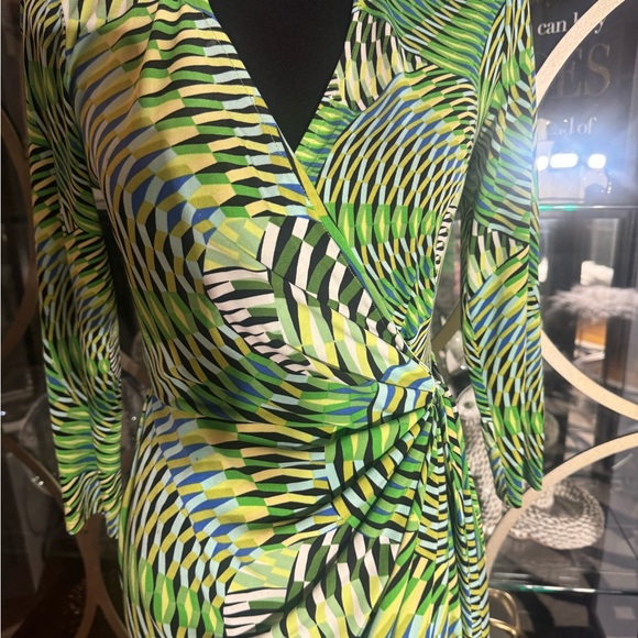 Maggy London Green and Black Print Midi Dress - Picture 2 of 10